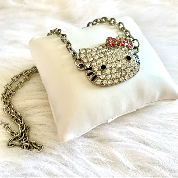 Bling Hello Kitty costume necklace and earring set - Picture 5 of 11